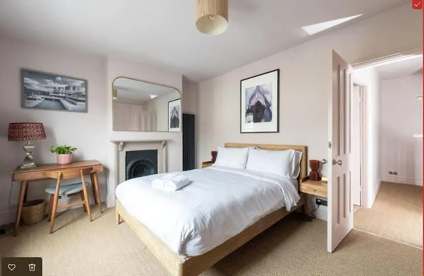 Vila Stylish Victorian 2 Bed Terraced House With Garden Cambridge Prázdninový dům